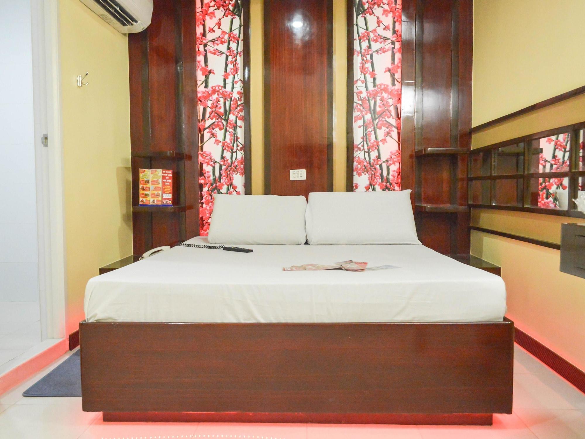 Hotel Sogo Pasay Wood Street Exterior photo