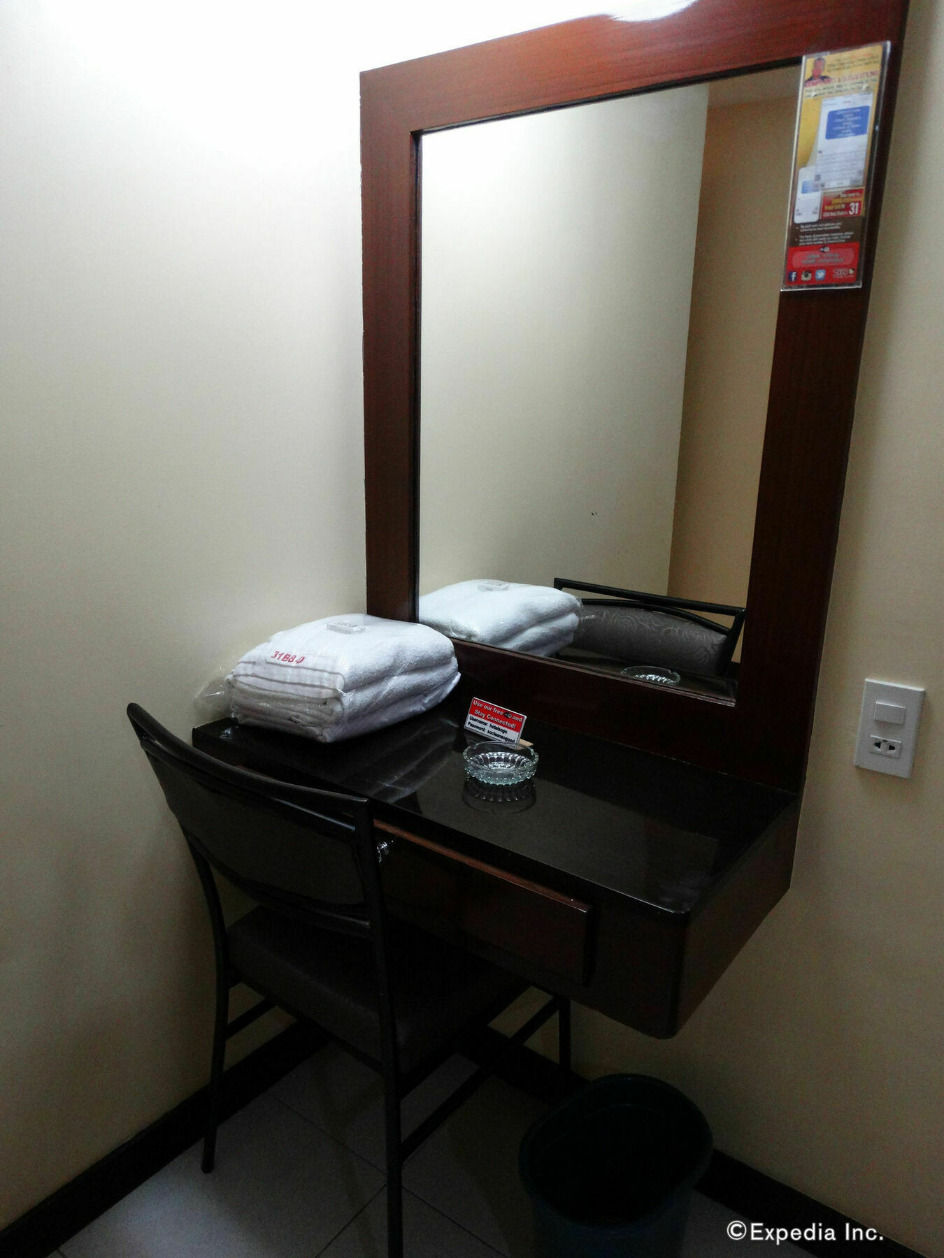 Hotel Sogo Pasay Wood Street Exterior photo